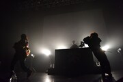 ユニットで登場したhime(左)とrisano(右)。