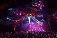 「lyrical school tour 2018 "WORLD’S END"」ツアーファイナルの様子。