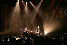 吉田山田「6th Album『欲望』全曲ライブ」の様子。（撮影：福岡諒祠）