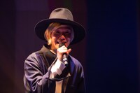 山田義孝（Vo）（撮影：福岡諒祠）