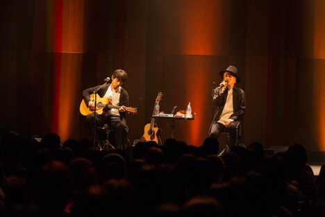 吉田山田「6th Album『欲望』全曲ライブ」の様子。（撮影：福岡諒祠）