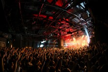 あゆみくりかまき「ボクらの熊魂2018 ～"PUNK"kin Halloween Party～」の様子。