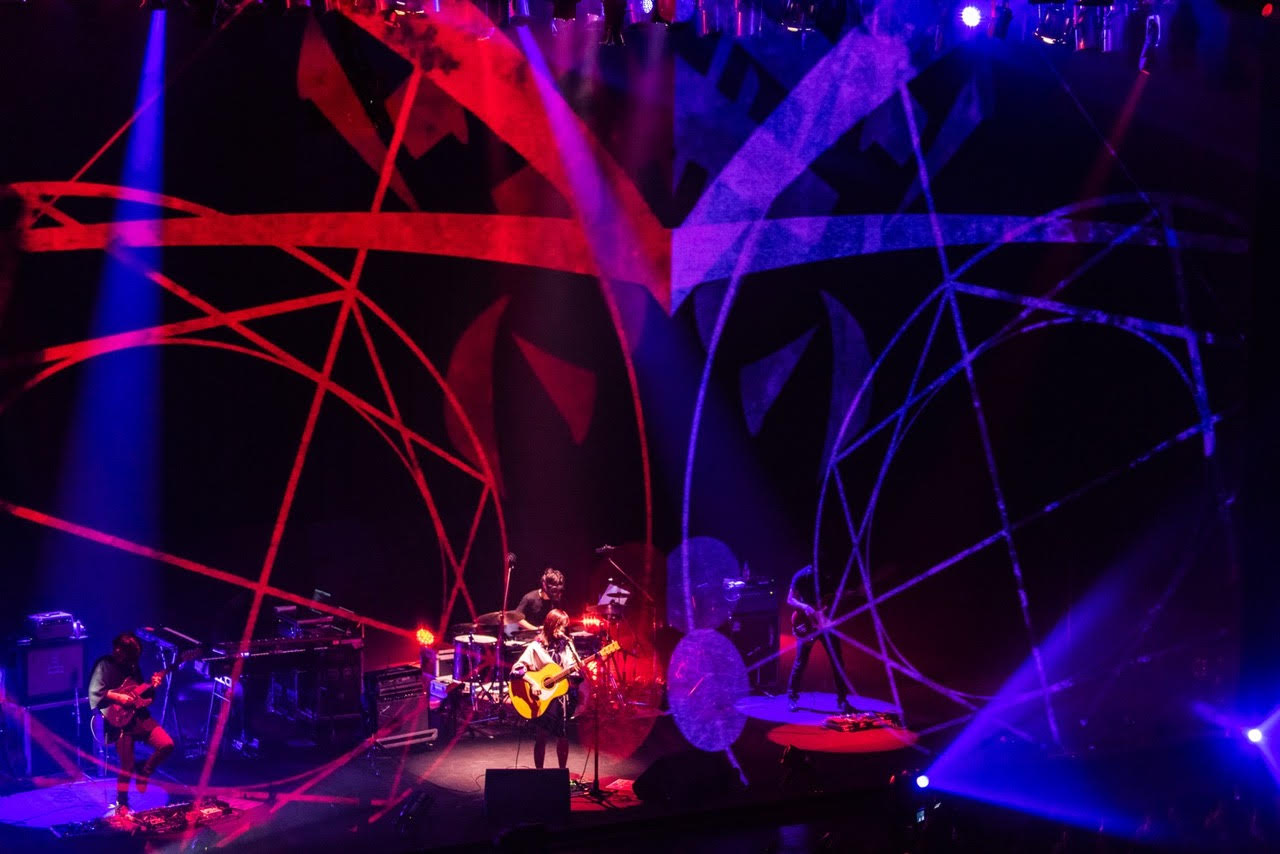 さユり「レイメイのすゝめ」東京・Zepp Tokyo公演の様子。