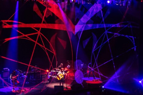 さユり「レイメイのすゝめ」東京・Zepp Tokyo公演の様子。