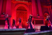 Dreamcatcherのフリーライブ様子。