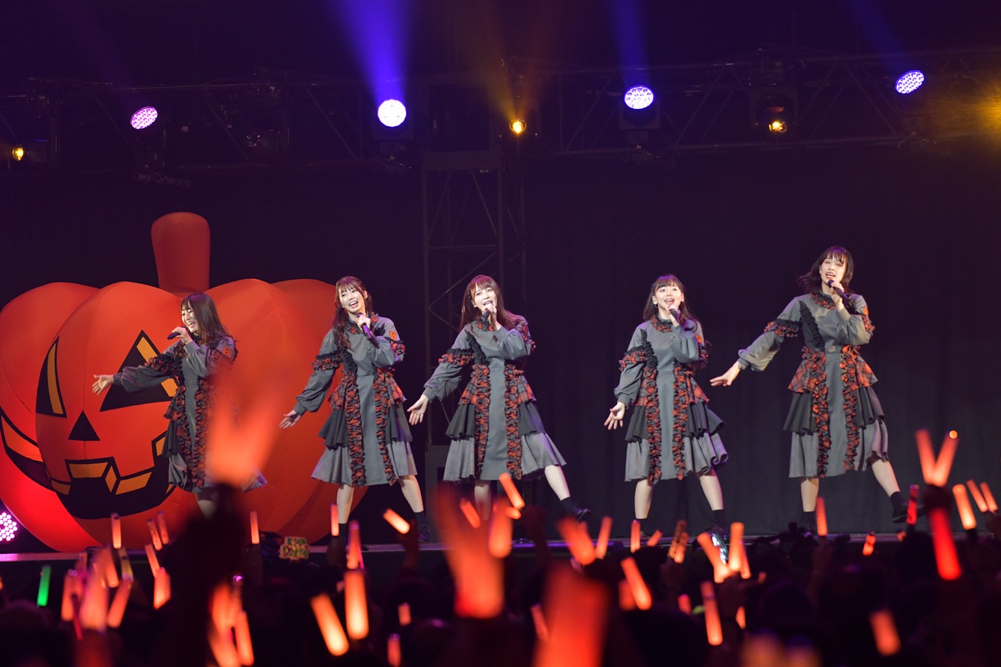 けやき坂46