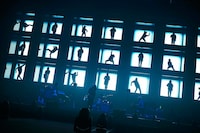 「米津玄師 2018 LIVE / Flamingo」10月27日公演の様子。（撮影：太田好治）