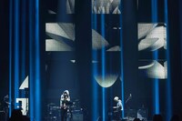 「米津玄師 2018 LIVE / Flamingo」10月27日公演の様子。（撮影：鳥居洋介）