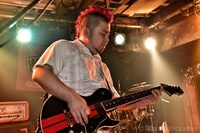 Circle Jointのライブの様子。