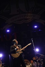 岡村靖幸（撮影：TEAM LIGHTSOME）