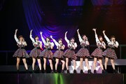 「Juice=Juice LIVE 2018 at NIPPON BUDOKAN TRIANGROOOVE」の様子。（写真提供：アップフロント）