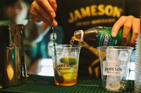 当日はJAMESONや、JAMESONを使用したカクテルがドリンクメニューとして用意された。（写真提供：ジェムソン ）