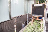 下北沢SHELTERの入り口。