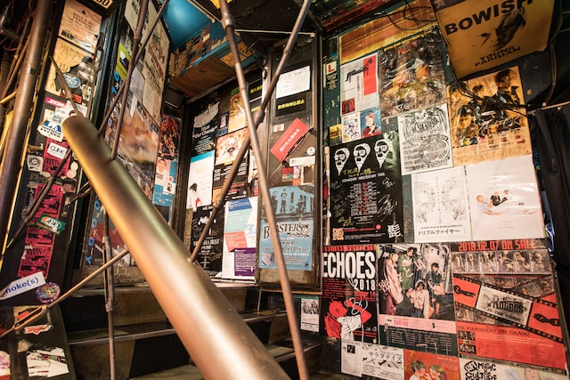 フロア入り口の扉。