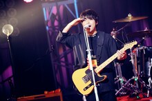 寺中友将（Vo, G）（撮影：後藤壮太郎）