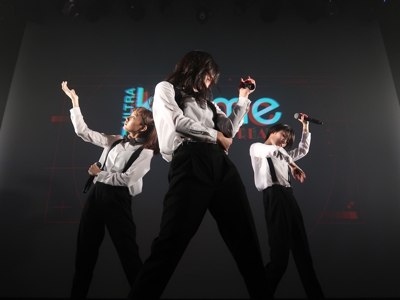 「Ultra kolme Halloween"Trick"and"Treat"」の様子。（写真提供：エイベックス）
