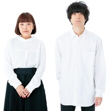 左から千早茜、尾崎世界観（クリープハイプ）。(c)新潮社