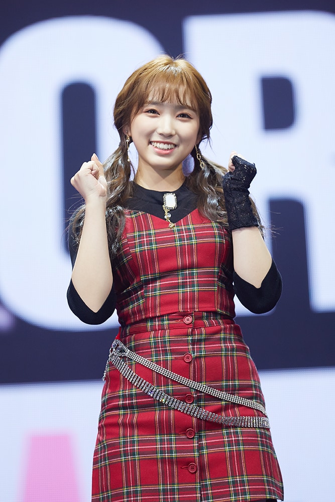 yabukinako_showcase.jpg?