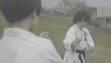 THE 夏の魔物「誰にも邪魔されない部屋で始まる君のための協奏曲、第壱楽章」ミュージックビデオのワンシーン。