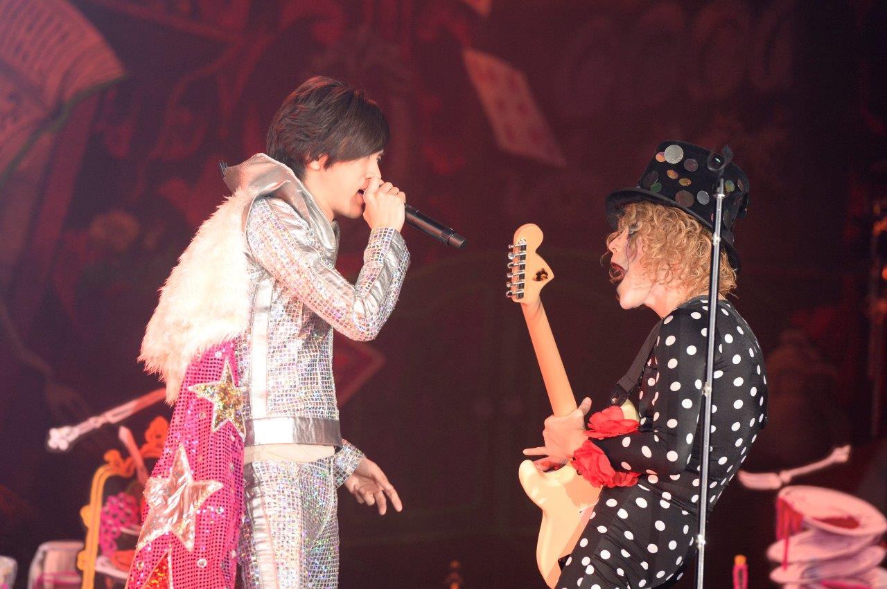 DAIGOとROLLY。