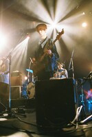 nakayaan（B, Cho）（撮影：トヤマタクロウ）