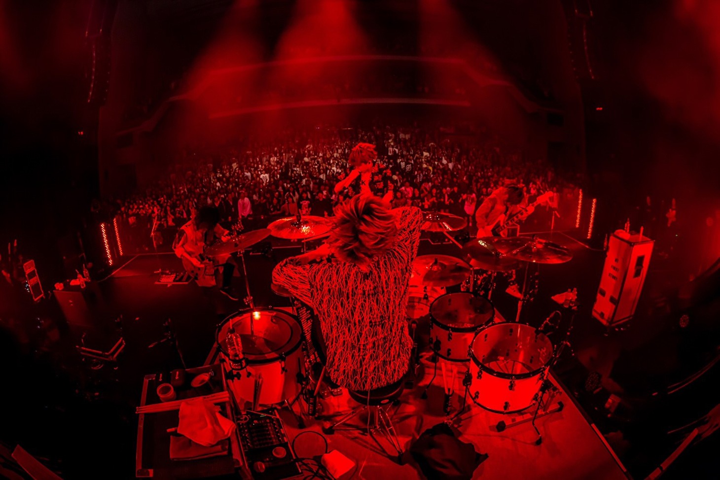 「MY FIRST STORY S・S・S TOUR 2018」大阪・オリックス劇場公演の様子。（Photo by Takashi "TAKA" Konuma）