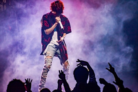 Hiro（Vo）（Photo by Takashi "TAKA" Konuma）