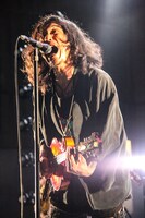 伊藤雄和（Vo, Mandolin）（Photo by Chabo）