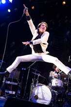 コヤマシュウ（SCOOBIE DO）