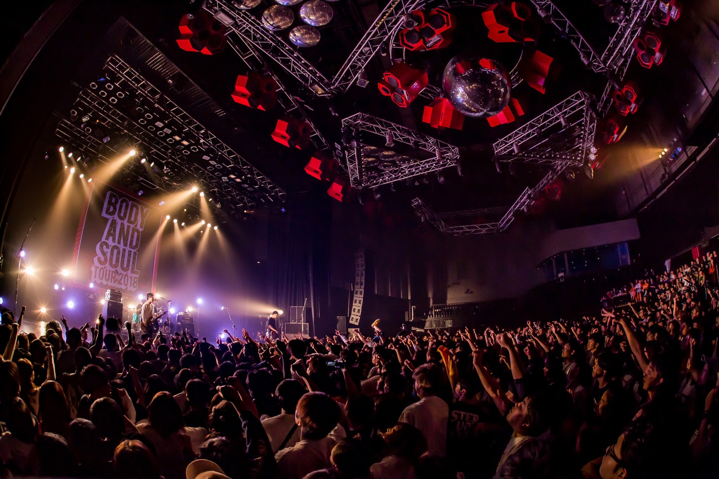 SHANKのライブの様子。（Photo by Takashi "TAKA" Konuma）