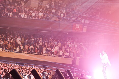 「Nulbarich ONE MAN LIVE at 日本武道館 -The Party is Over-」の様子。