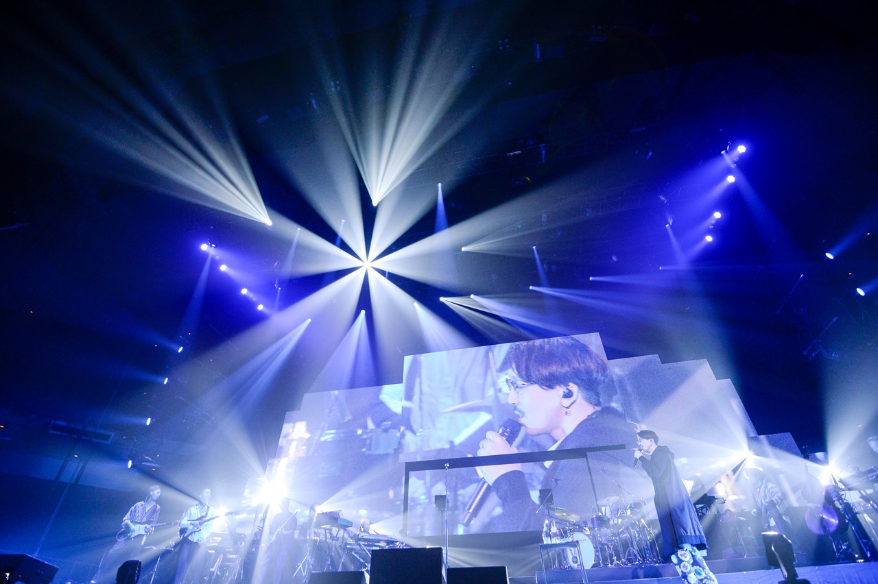 「Nulbarich ONE MAN LIVE at 日本武道館 -The Party is Over-」の様子。