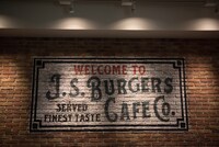 東京・J.S. BURGERS CAFE 新宿店