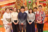 TBS「プロん家に秘密あり！～料理・掃除・洗濯が劇的にラクになる！秋に役立つ魔法の家事ワザ大連発SP～」の出演者たち。 (c)TBS