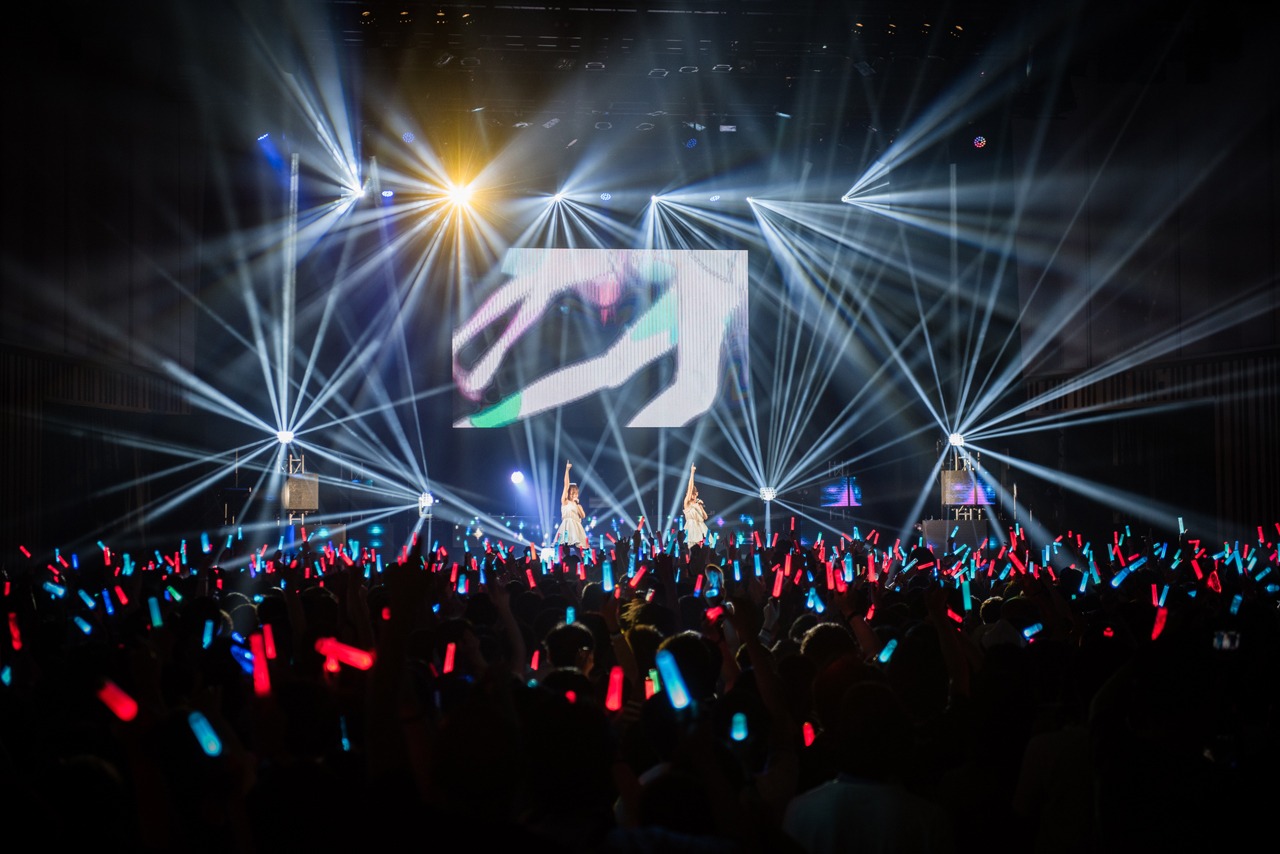 ここなつ「EDP presents ここなつワンマンライブ2018 ～ミライコウシン～」の様子。（写真提供：EXIT TUNES）