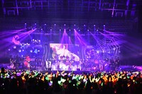 浦島坂田船「Happy Halloweeeen 浦島坂田幽霊船～吸魂（求婚）パーティ!?ちょっと魔って▽もしかして僕にヨーカイ？～」の様子。（撮影：小松陽祐［ODD JOB］、黒瀬友理）