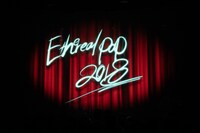 「新津由衣LIVE『Ethereal Pop 2018～ワンダープラネット～』」の様子。（撮影：鈴木千佳）