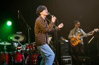 AKIO（Photo by HAJIME KAMIIISAKA）