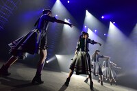 「私立恵比寿中学秋のツアー2018 ～9年目、義務教育からの卒業～」初日公演の様子。