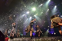 「私立恵比寿中学秋のツアー2018 ～9年目、義務教育からの卒業～」初日公演の様子。