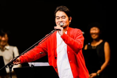 堀込泰行(Photo by HAJIME KAMIIISAKA)