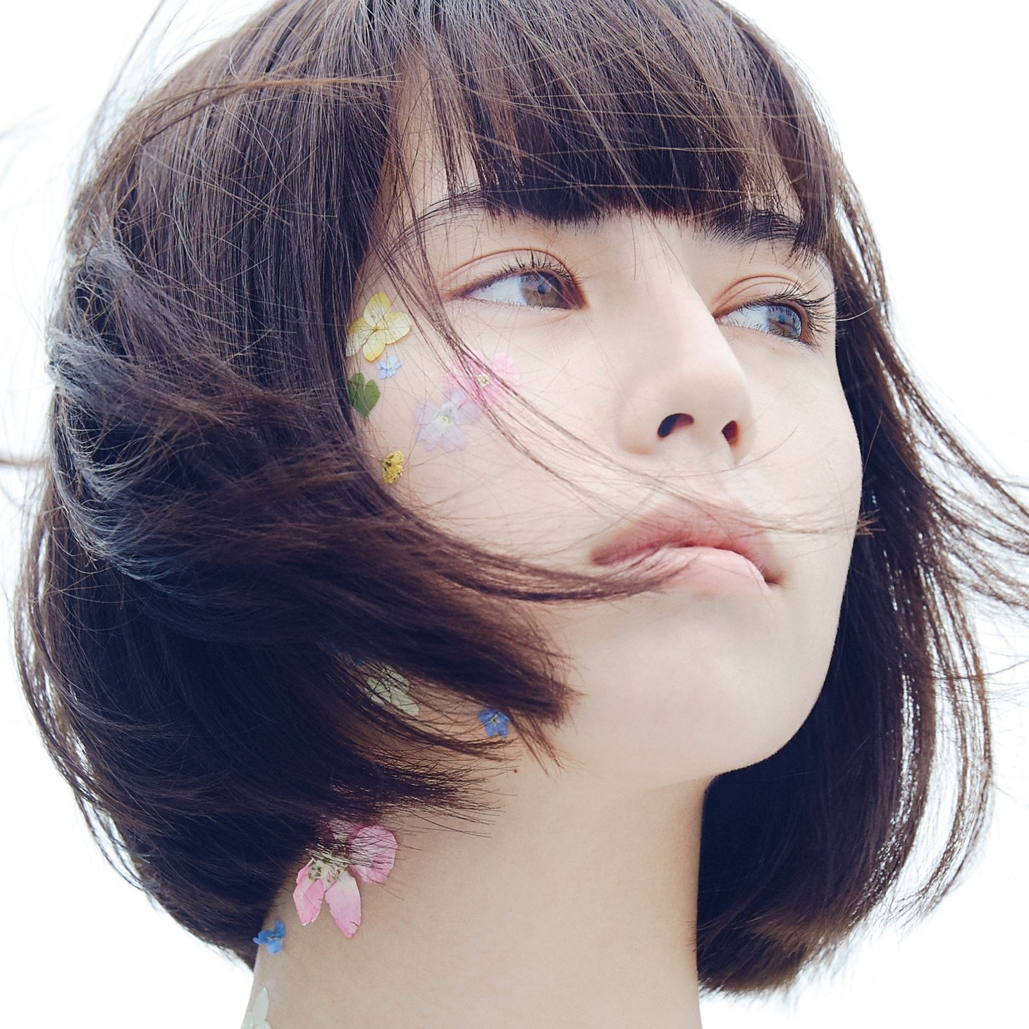 Anna「初恋のワルツ」ジャケット
