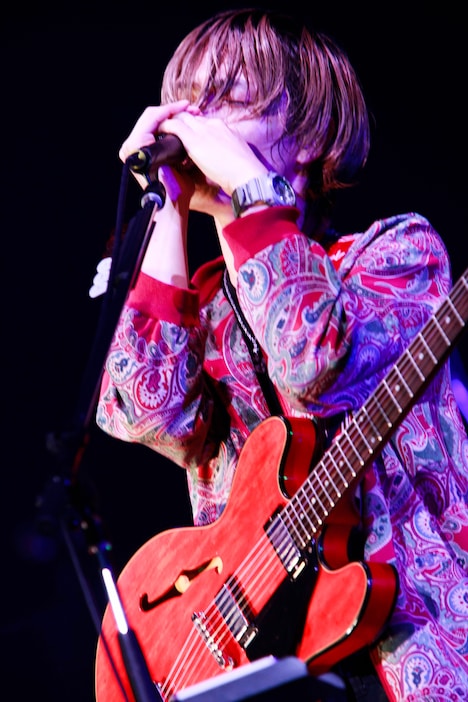 光村龍哉（Vo, G）（Photo by Atsushi Kimura）