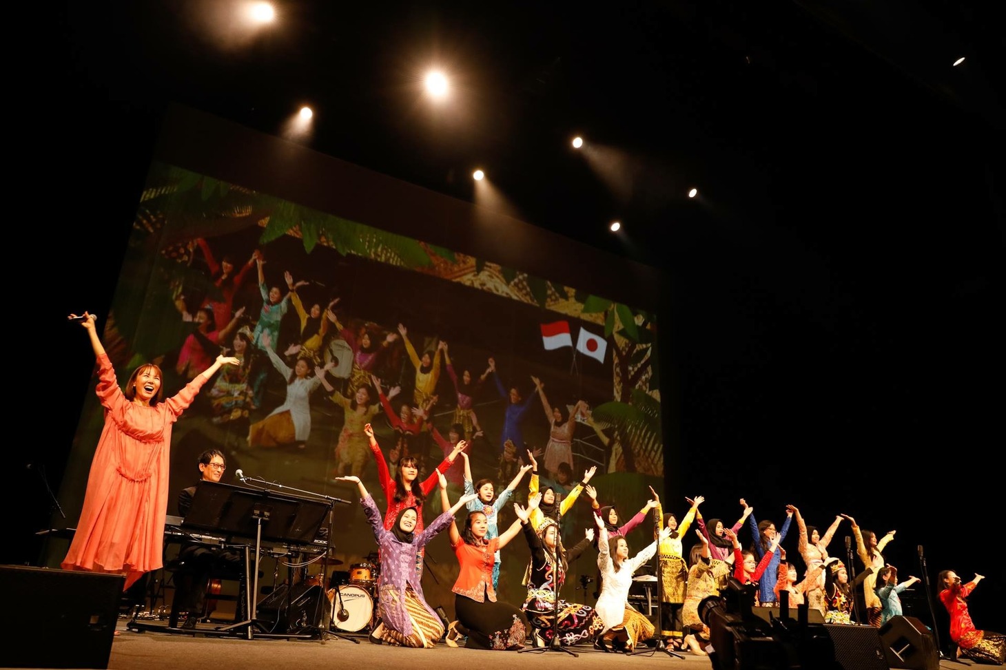 東京国際フォーラム ホールA公演の様子。(C)2018 Ichiro Kawashima