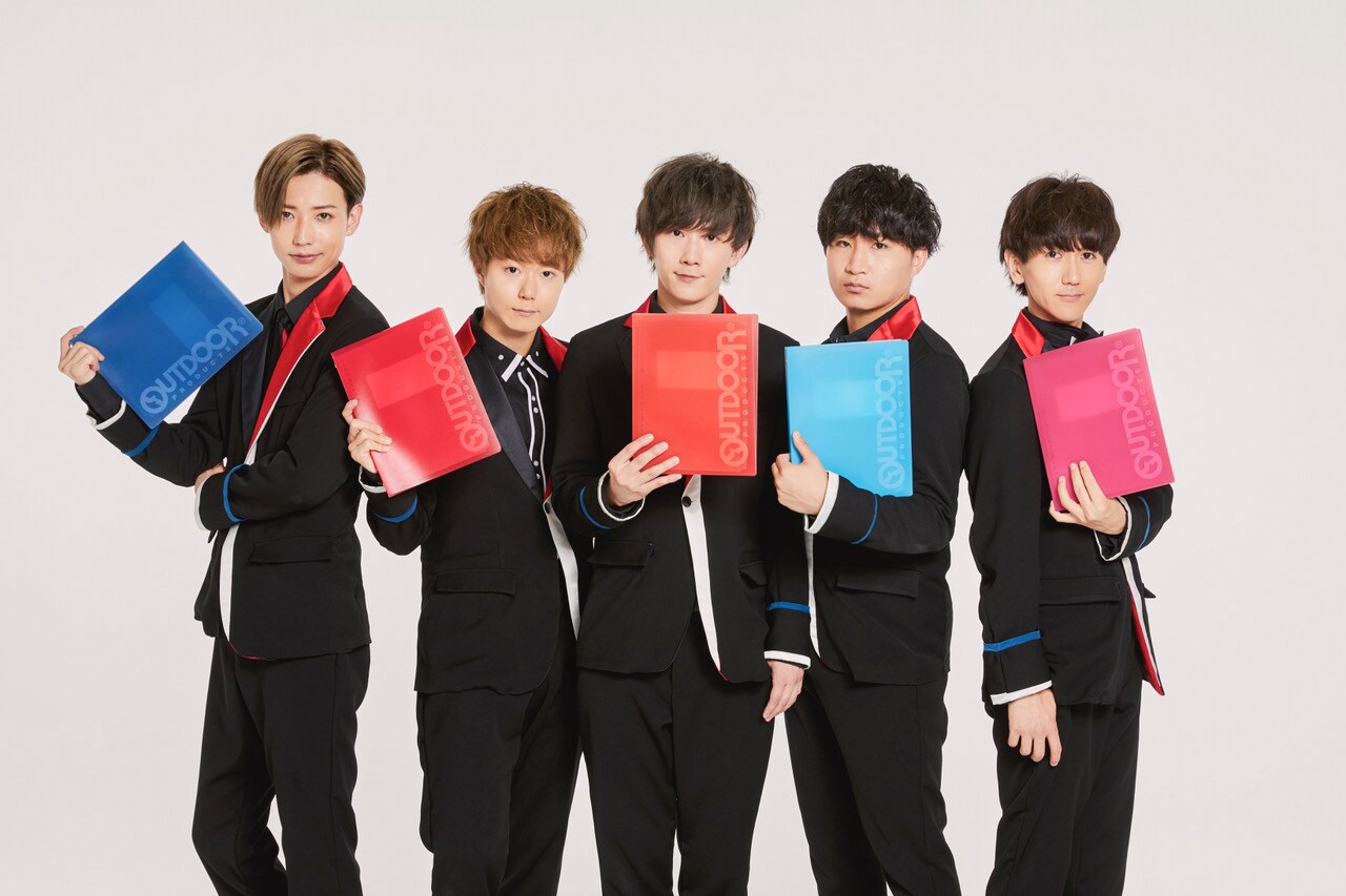 CUBERSがペンを手に歌って踊る！文具のイメージキャラクターに就任