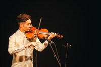 佐藤良成（ハンバート ハンバート）