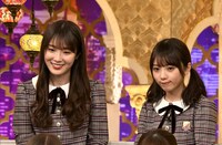 左から乃木坂46の高山一実と与田祐希。(c)TBS