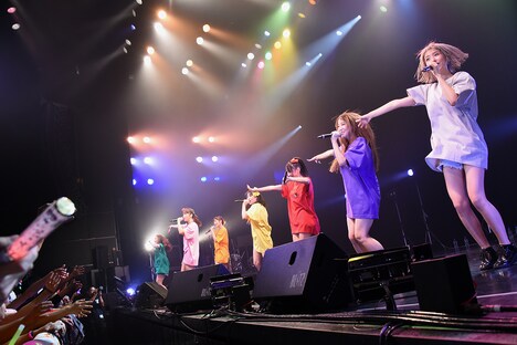 Chu-Z「Chu-Z My Live 2018～マイナビBLITZ赤坂に停車Chu▽～」の様子。