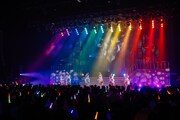 「i☆Ris 6th Anniversary Live ~Lock on▽ 無理なんて言わせないっ!~」の様子。