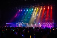 「i☆Ris 6th Anniversary Live ～Lock on▽ 無理なんて言わせないっ！～」の様子。